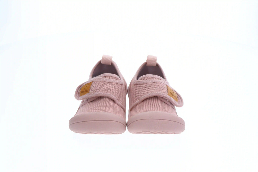 Attipas Skin Shoes - Pink