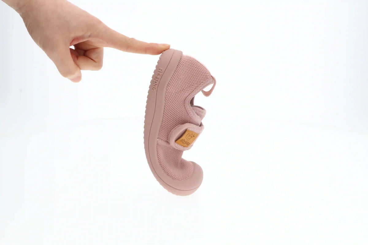 Attipas Skin Shoes - Pink
